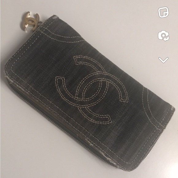 Chanel Denim wallet - Picture 3 of 11